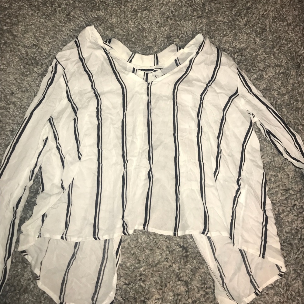 Stripped long sleeve top